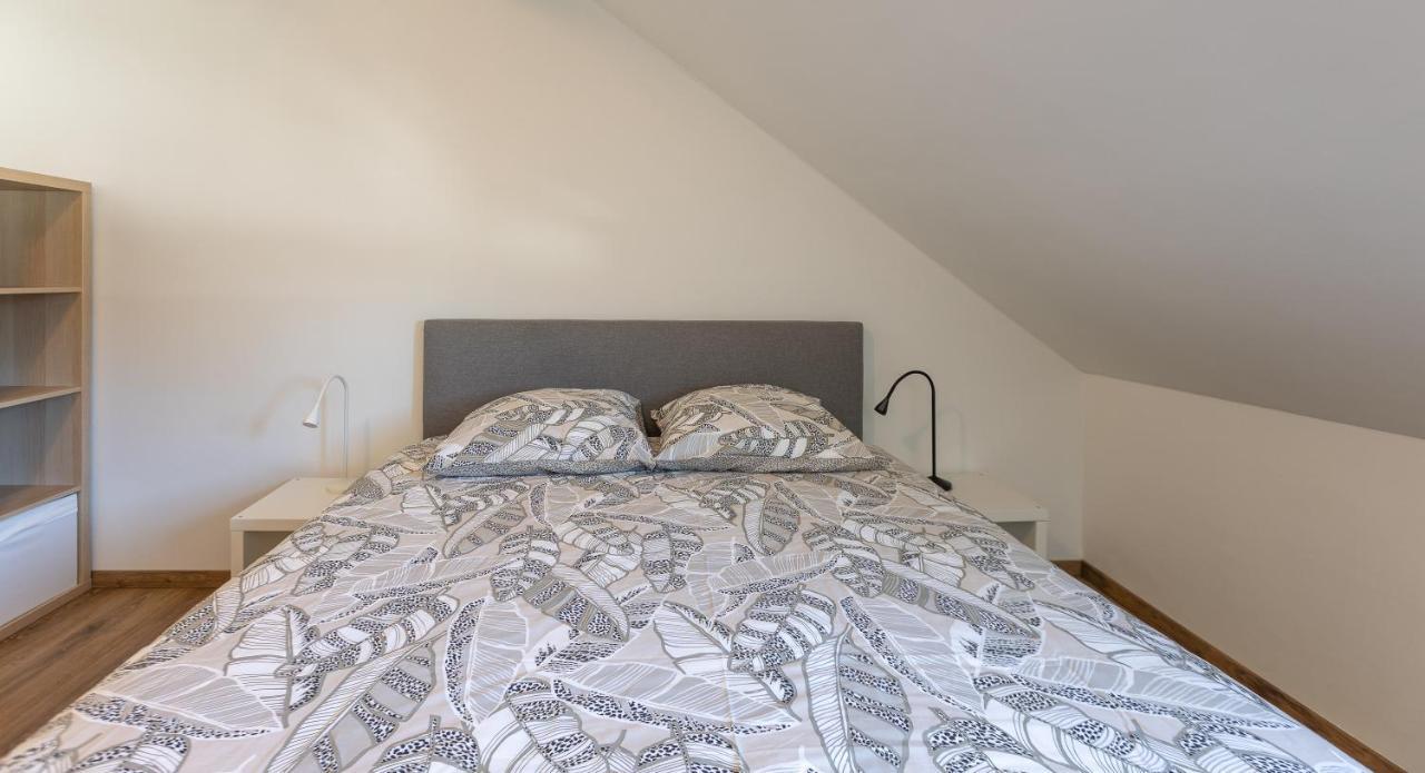 Appartement De Standing Avec Parking Prive Malmedy Exterior foto